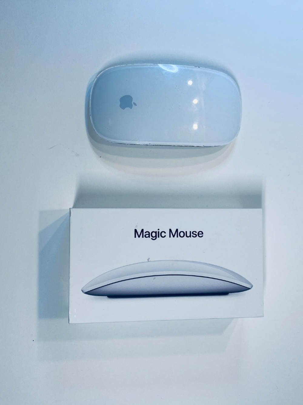 Apple Magic Mouse Wireless With Box - Picture 3 of 3